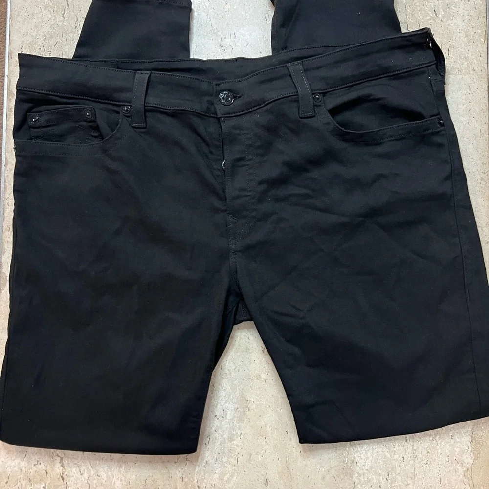 True Religion Rocco Relaxed Skinny Jeans 42x34